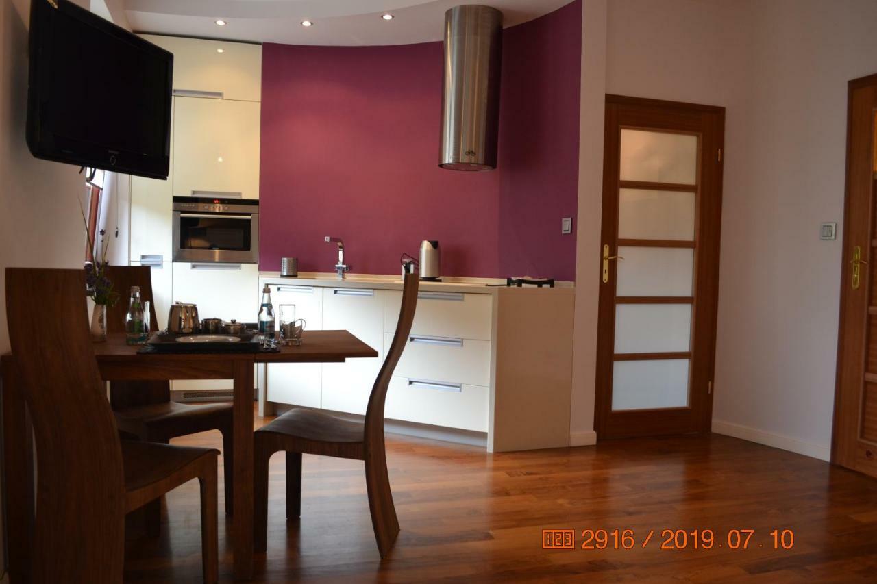 Apartament Parkowa Polana Z Ogrodem Apartment Поляница-Здрой Екстериор снимка